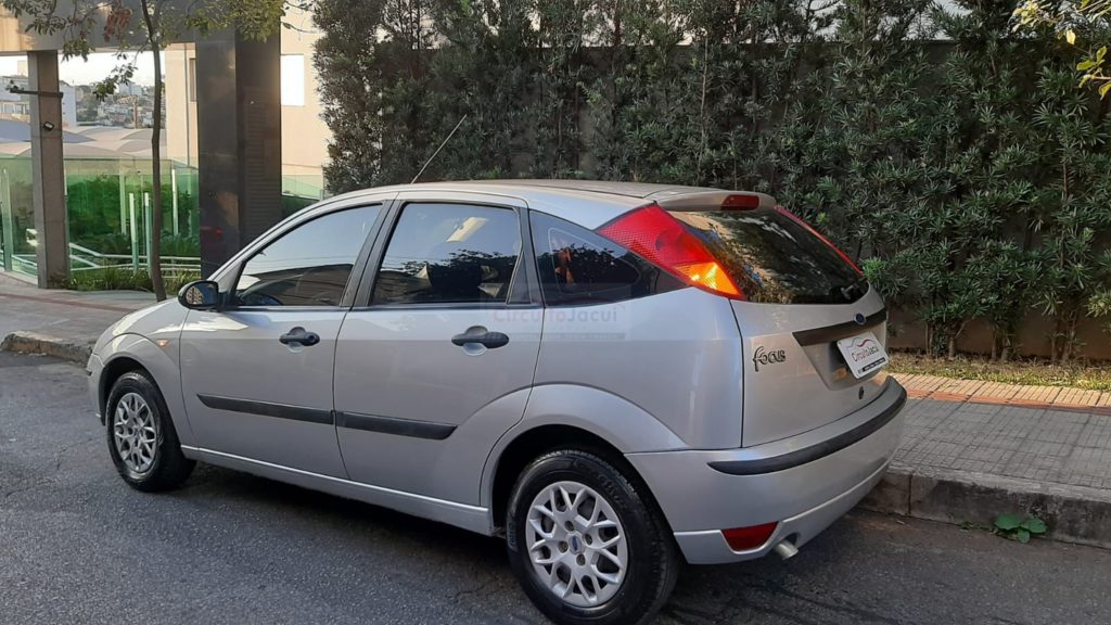 Ford Focus Sedan GLX 1.6 2007