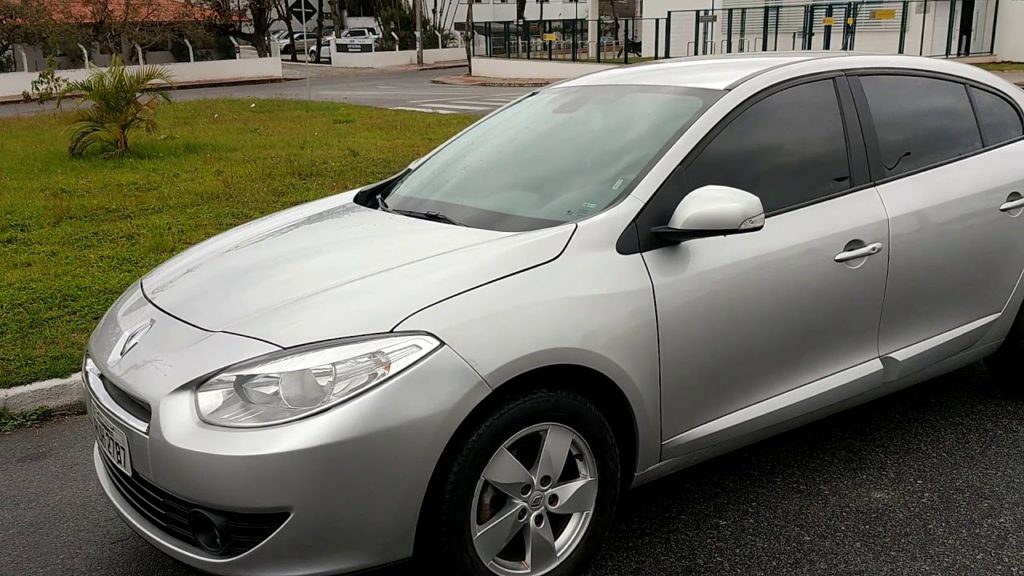 Renault Fluence Dynamique 2.0 CVT 2014