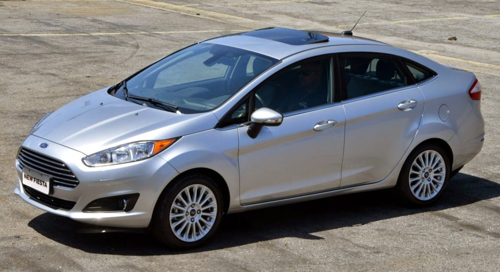 Ford Fiesta Titanium Plus 1.6 AT 2013