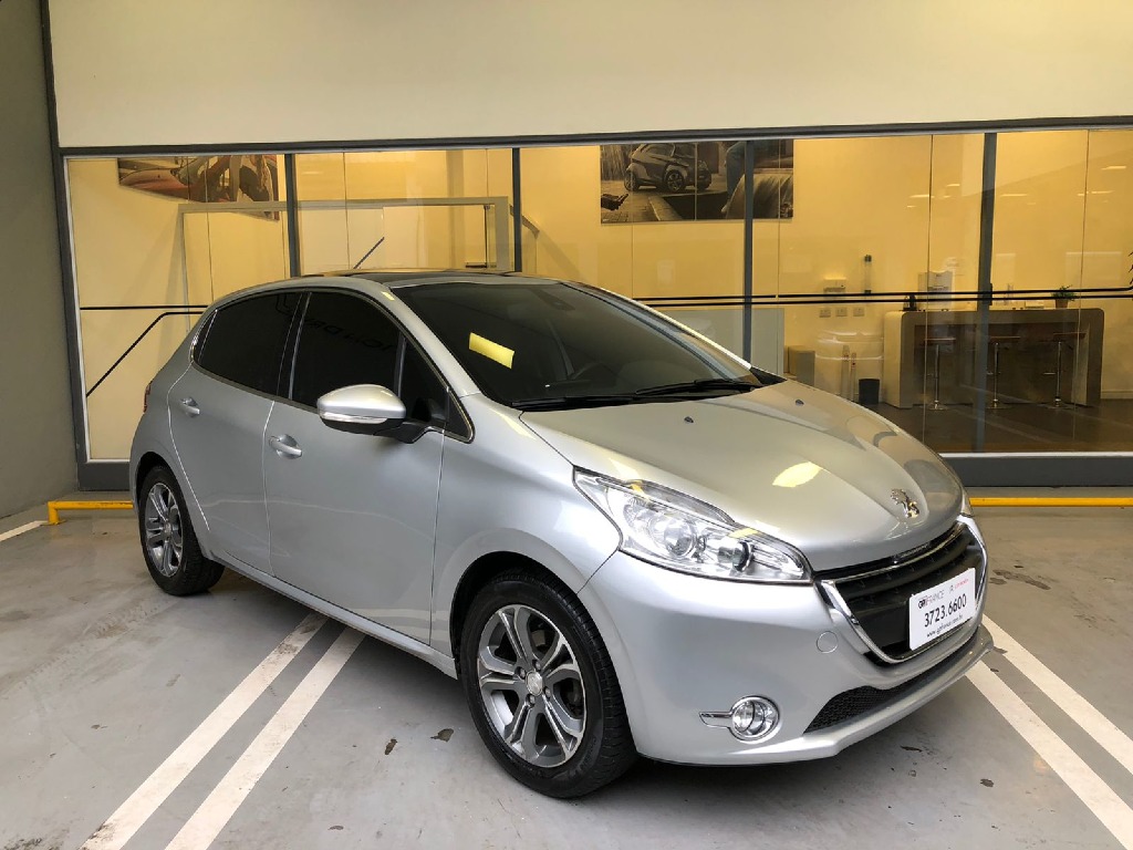 Peugeot 208 Griffe 1.6 2013