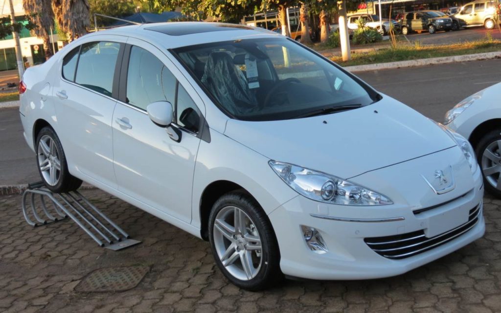 Peugeot 408 Allure 2.0 2012